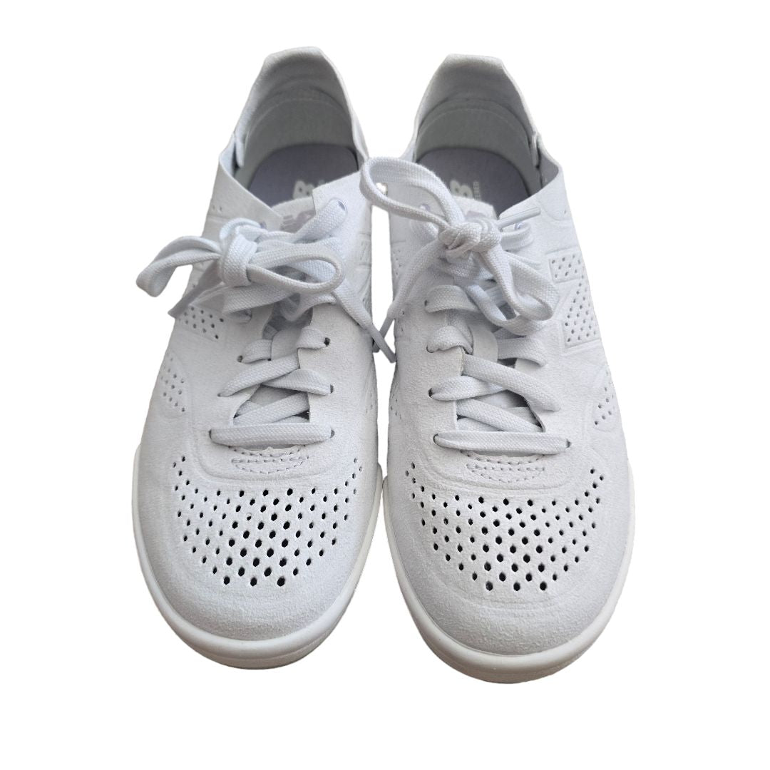 New Balance white sneakers, Size 8.5