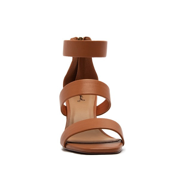 Qupid Chunky heel sandal