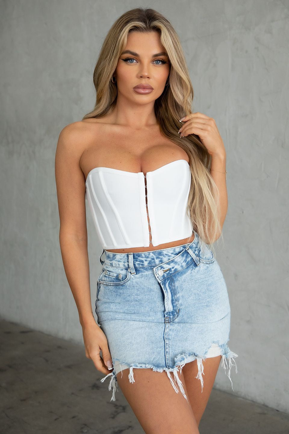 JOLIE Mid Rise Denim Distressed Straight Mini Skirt